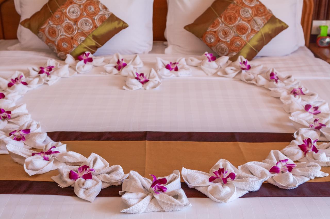 Hotel Ayarwaddy River View 4*
